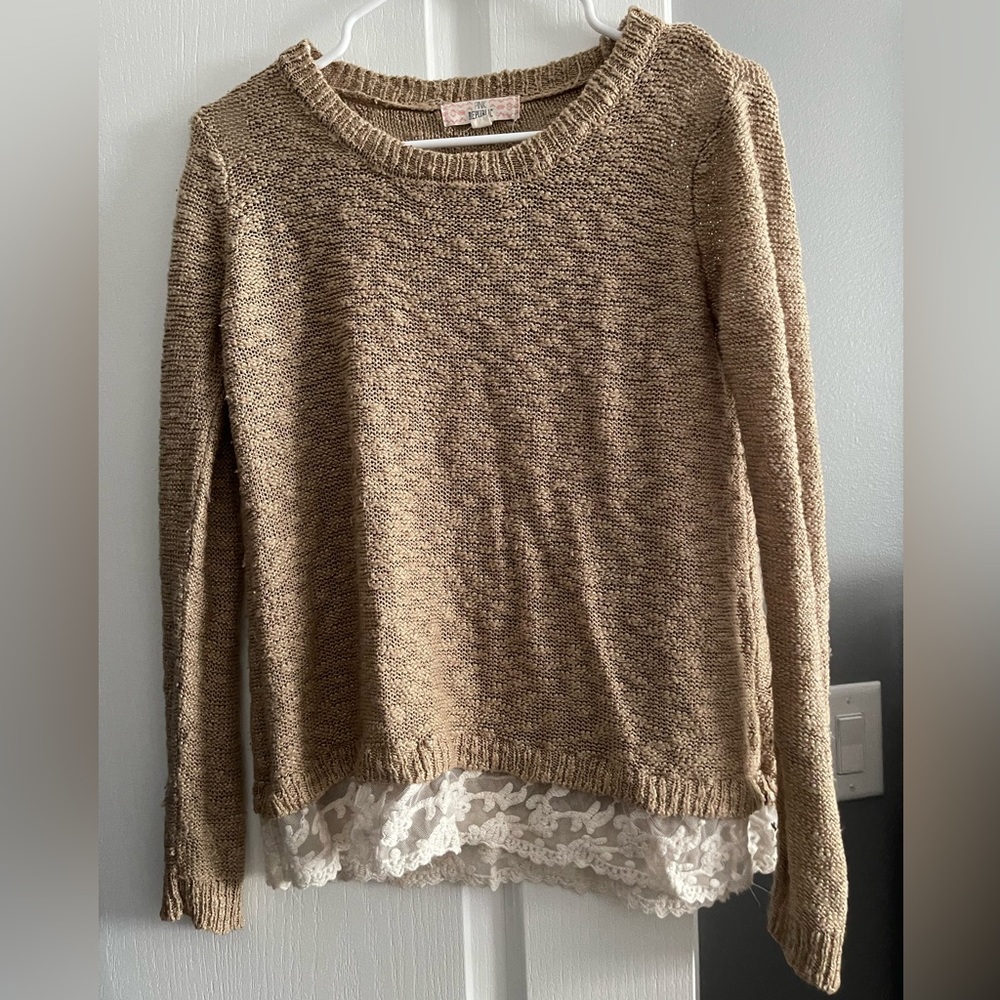 Women’s sweater